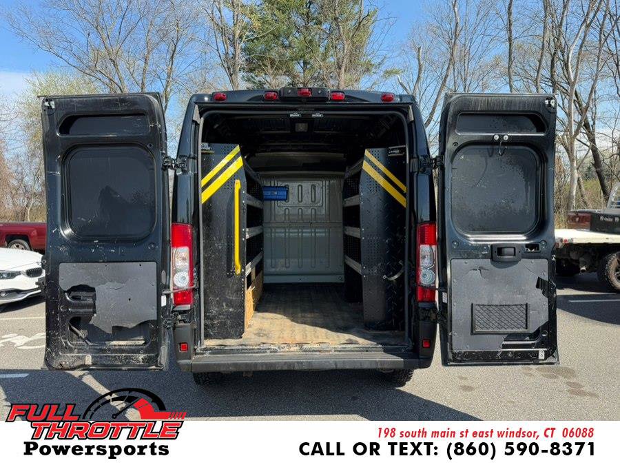 Used 2021 RAM ProMaster 2500 w/ Convenience Group FWD image 9
