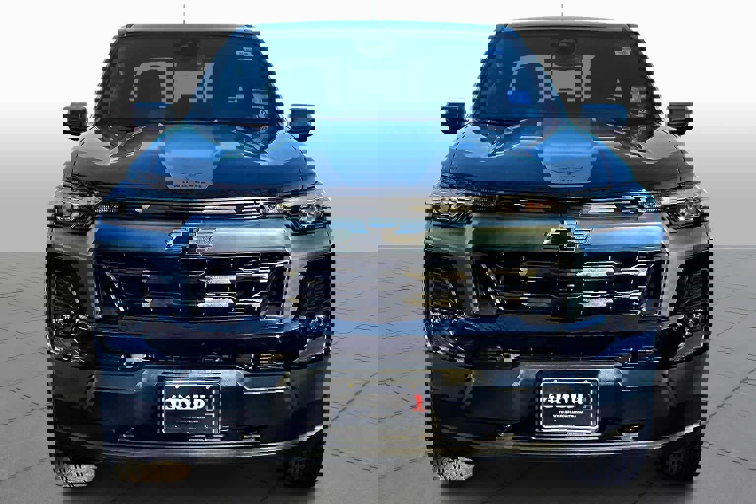 Used 2024 Chevrolet Colorado LT w/ LT Convenience Package III image 3