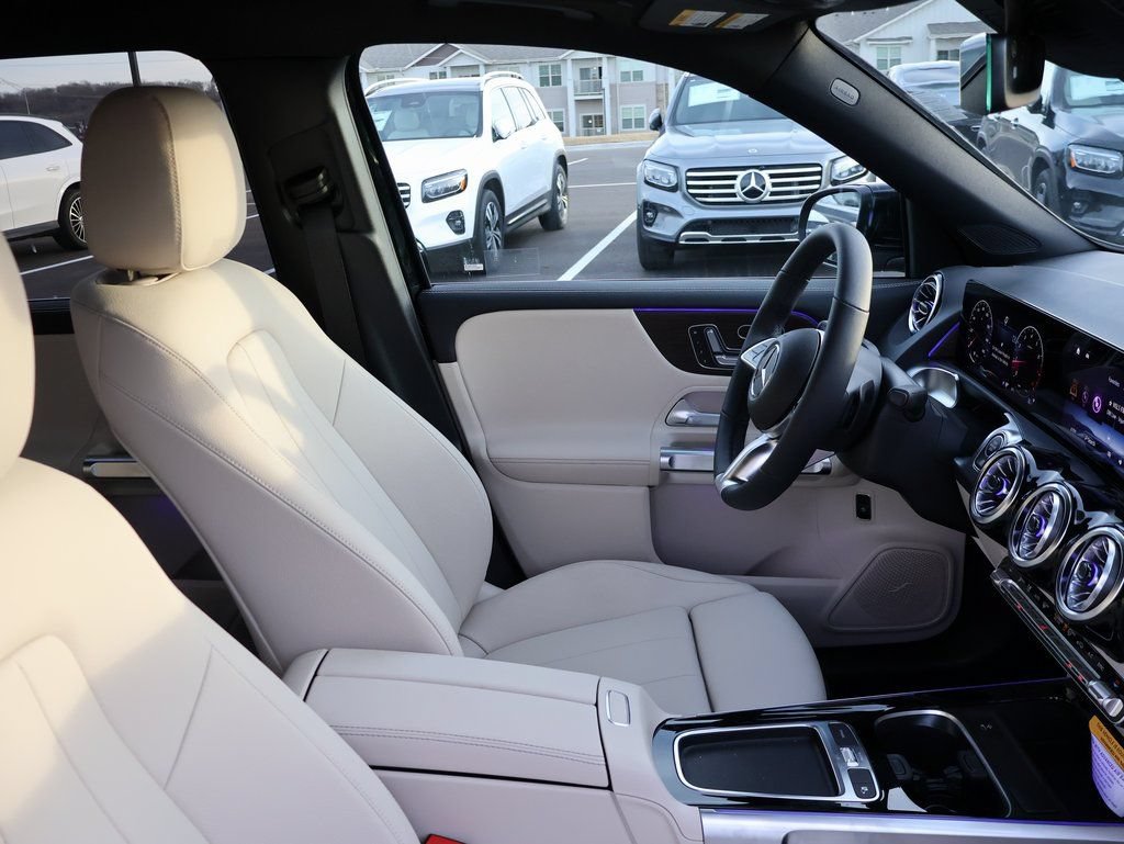 New 2026 Mercedes-Benz GLB 250 4MATIC image 10