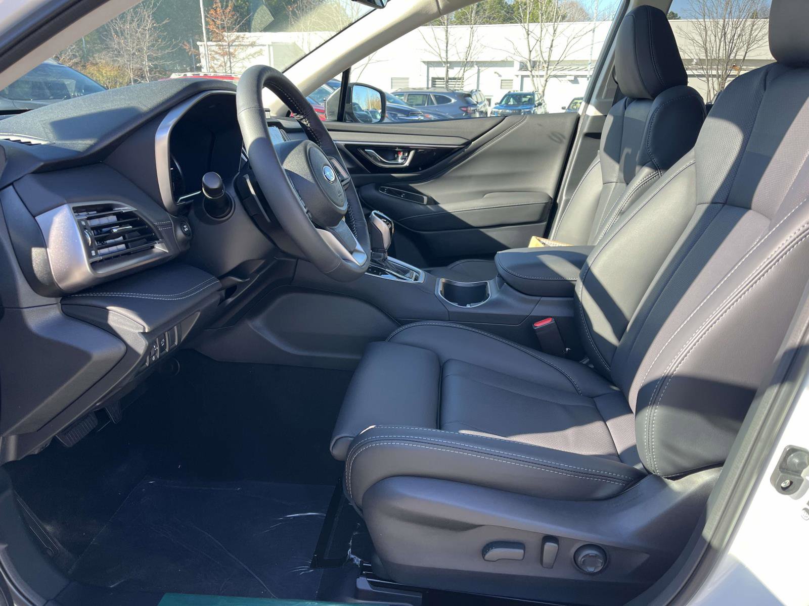 New 2025 Subaru Outback Limited image 6