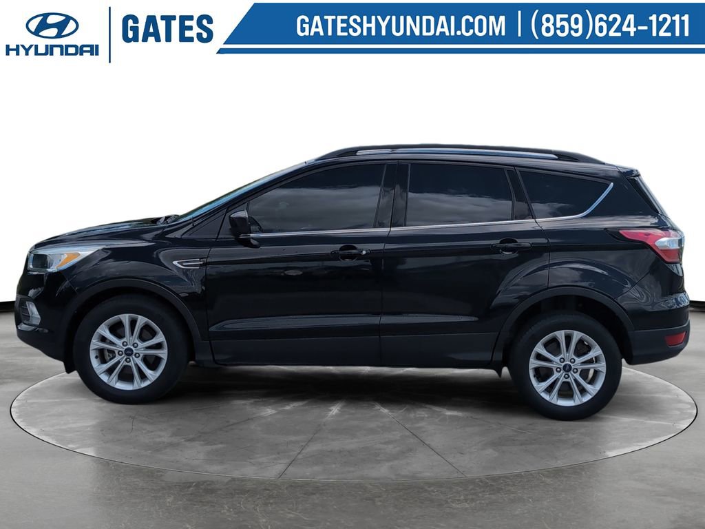 Used 2018 Ford Escape SE FWD image 6