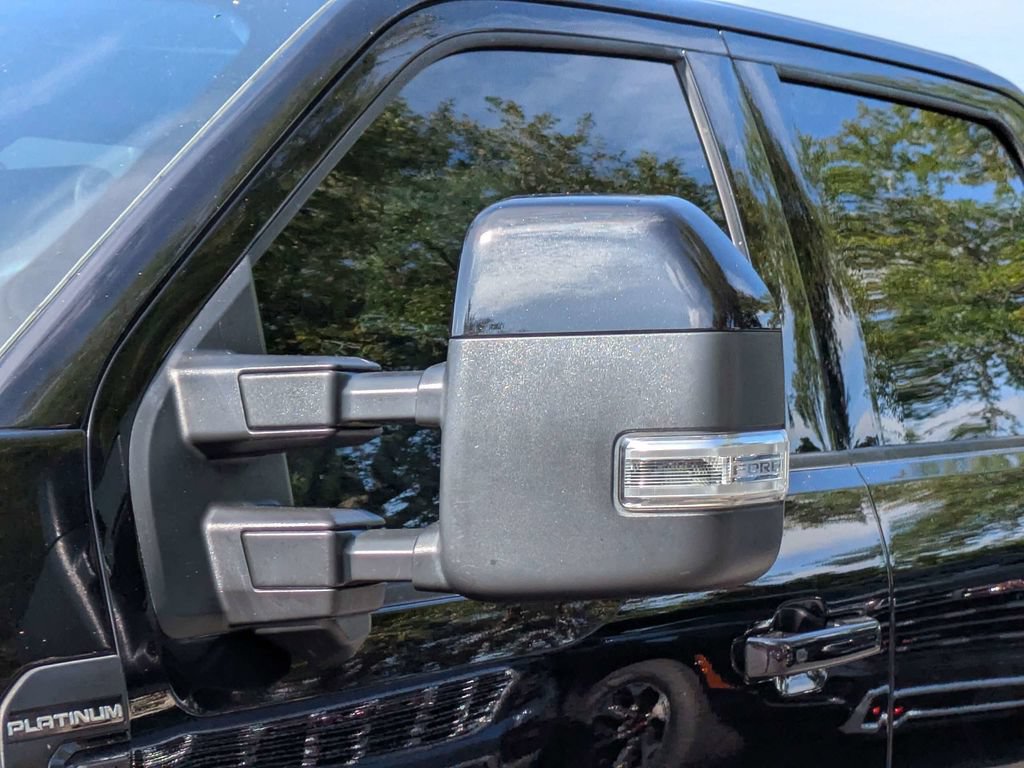 Used 2025 Ford F250 Platinum AWD/4WD image 10
