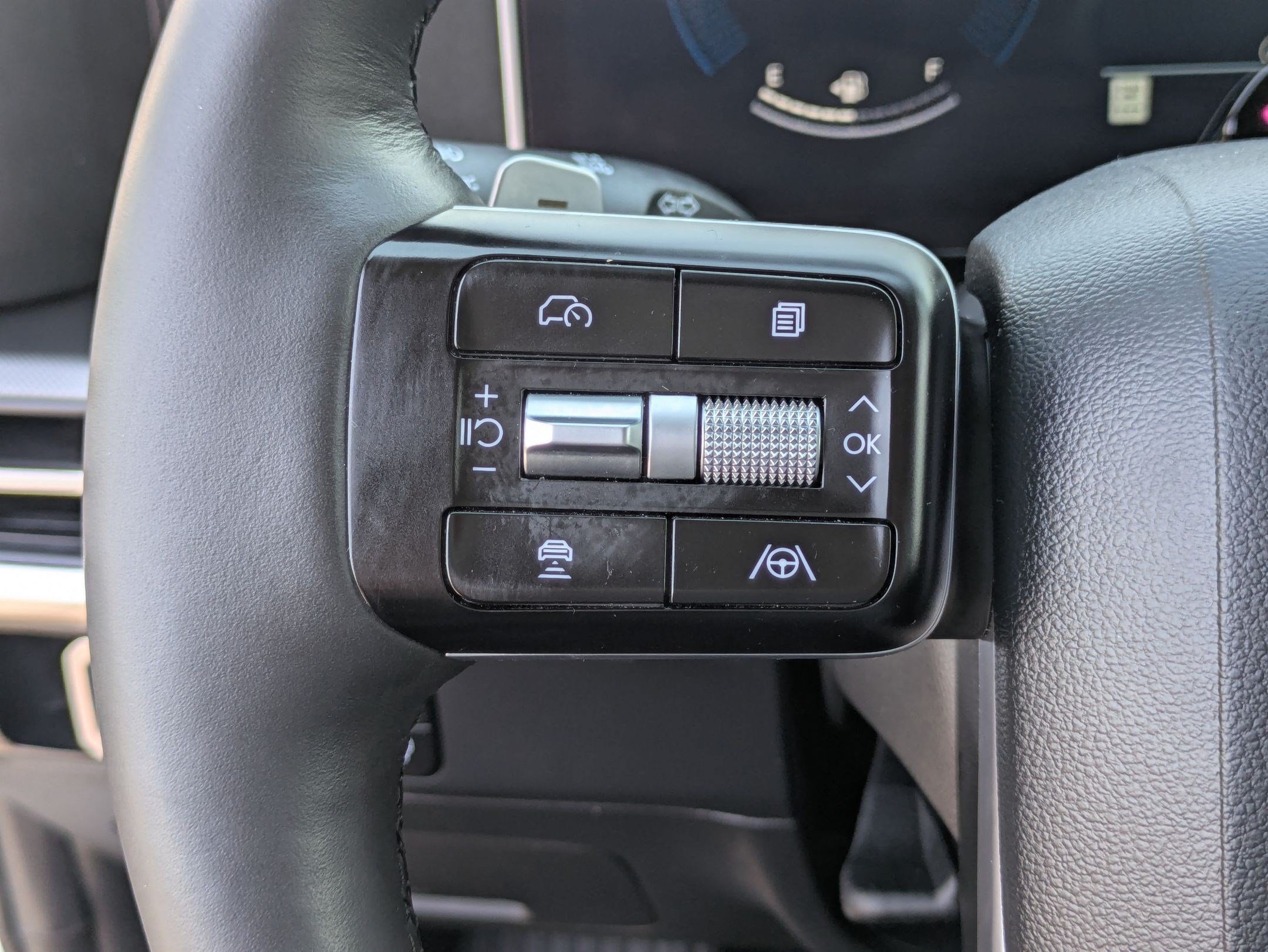 Used 2024 Hyundai Santa Fe XRT AWD/4WD image 19