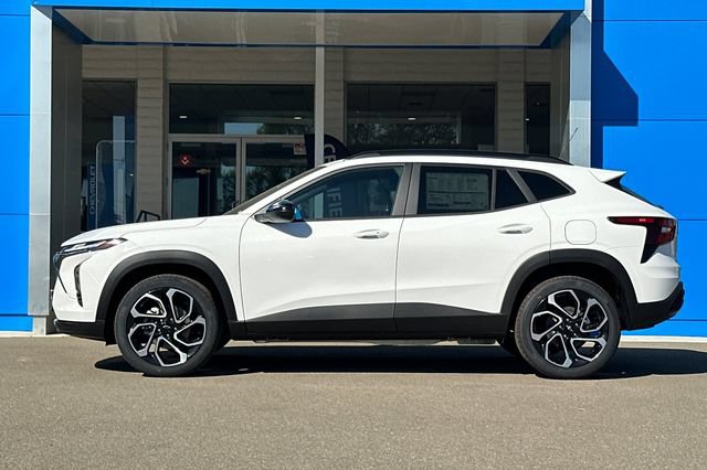 New 2026 Chevrolet Trax RS w/ Driver Confidence Package FWD image 11