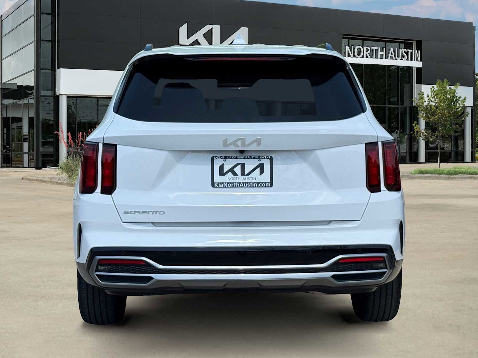 Certified 2023 Kia Sorento S image 5