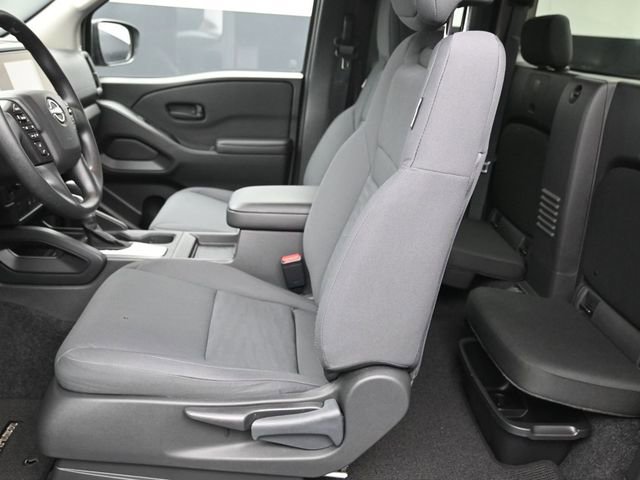 Used 2025 Nissan Frontier S w/ S Utility Package image 19