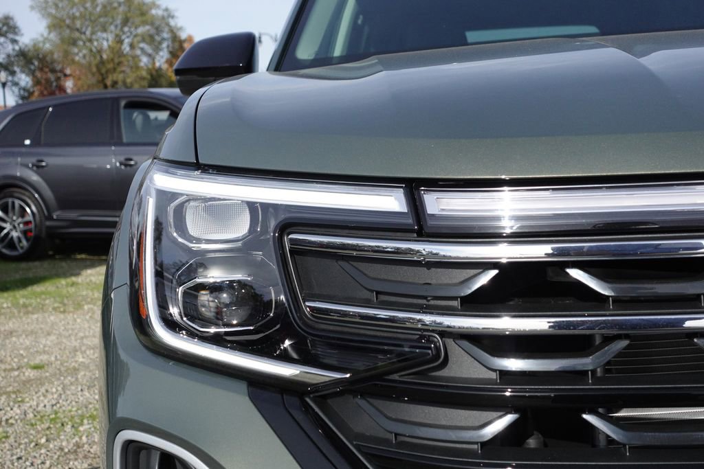 New 2026 Volkswagen Atlas Peak Edition image 5