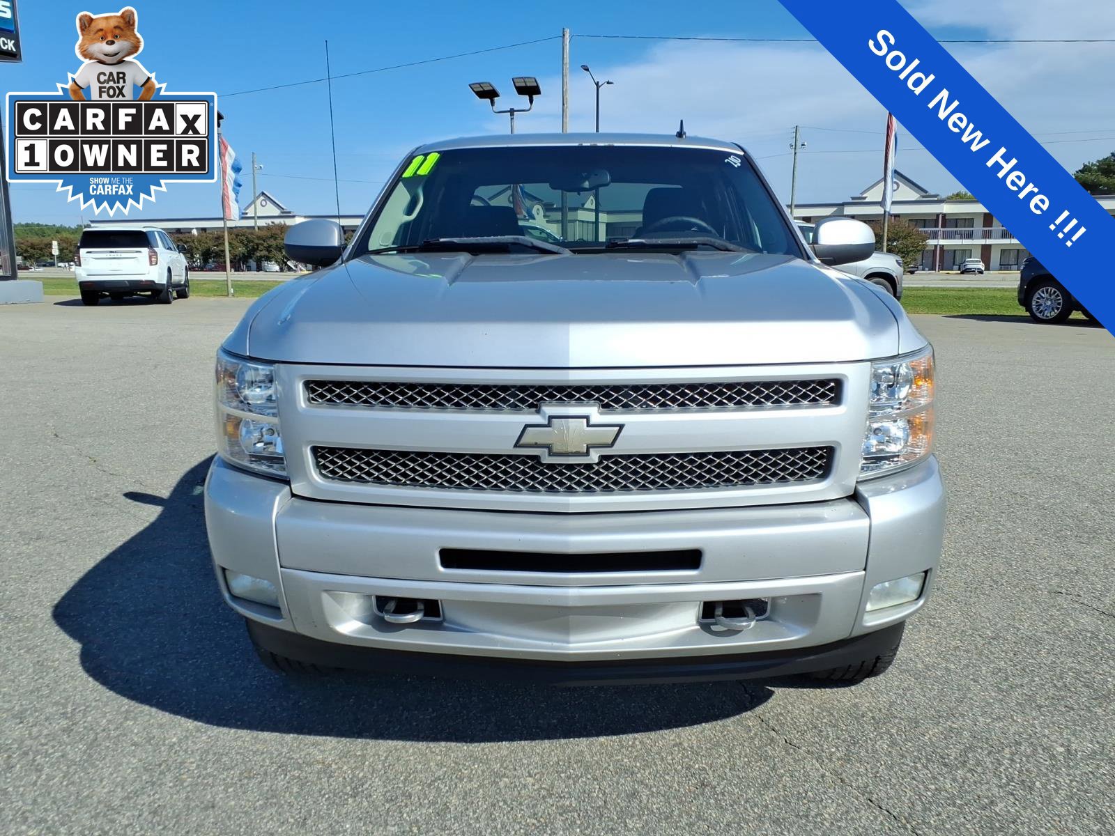 Used 2011 Chevrolet Silverado 1500 LT w/ All-Star Edition AWD/4WD image 8