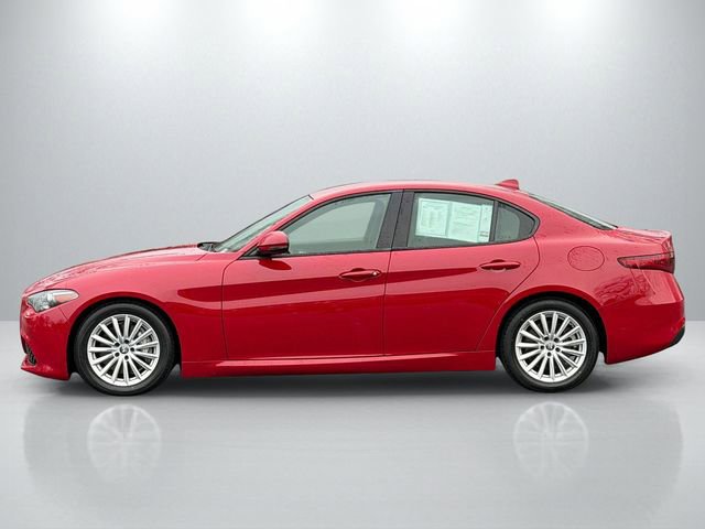 Used 2023 Alfa Romeo Giulia Sprint image 5