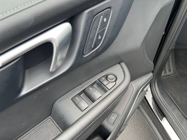 Certified 2025 Buick Enclave Preferred AWD/4WD image 11