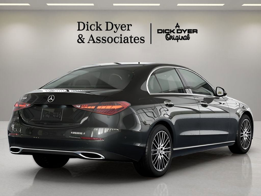 Used 2025 Mercedes-Benz C 300 Sedan image 3