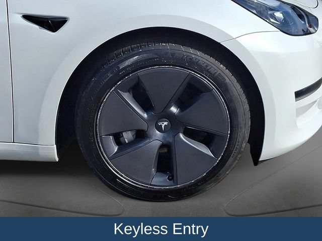 Used 2023 Tesla Model 3 Standard Range RWD image 10