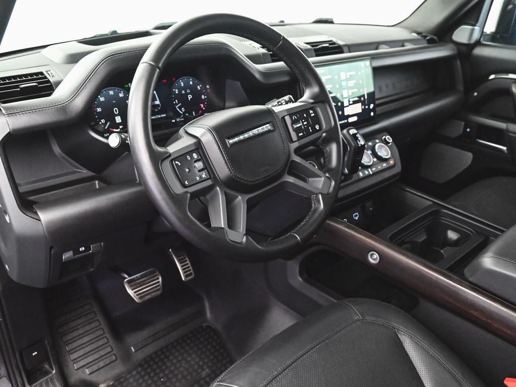Used 2024 Land Rover Defender 130 X AWD/4WD image 15