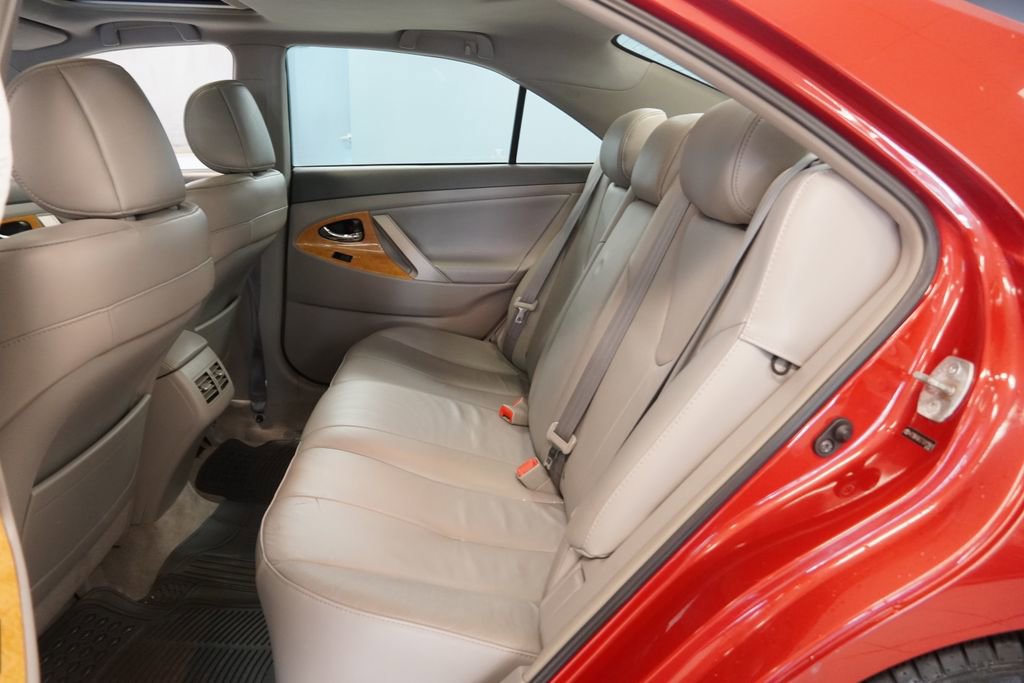 Used 2007 Toyota Camry V6 FWD image 24