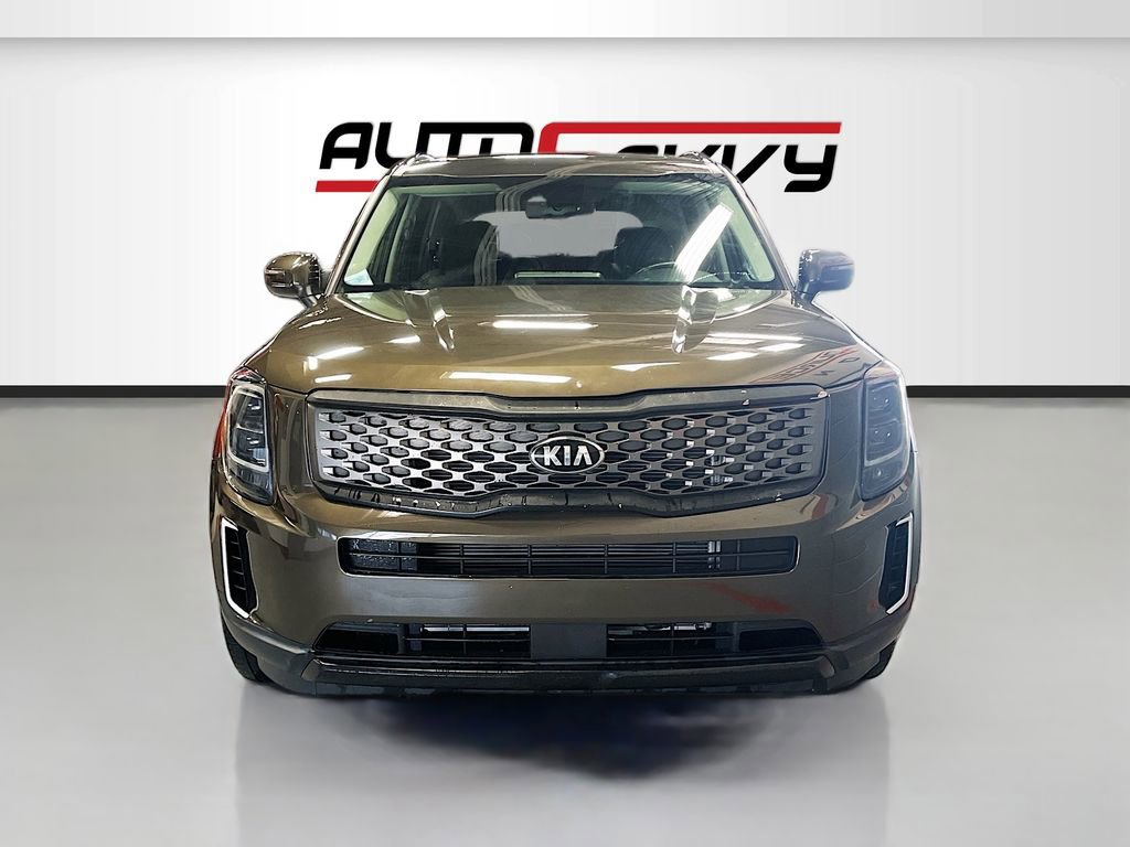Used 2022 Kia Telluride EX w/ EX Premium Package image 2