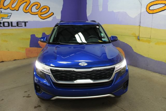 Used 2021 Kia Seltos EX AWD/4WD image 3