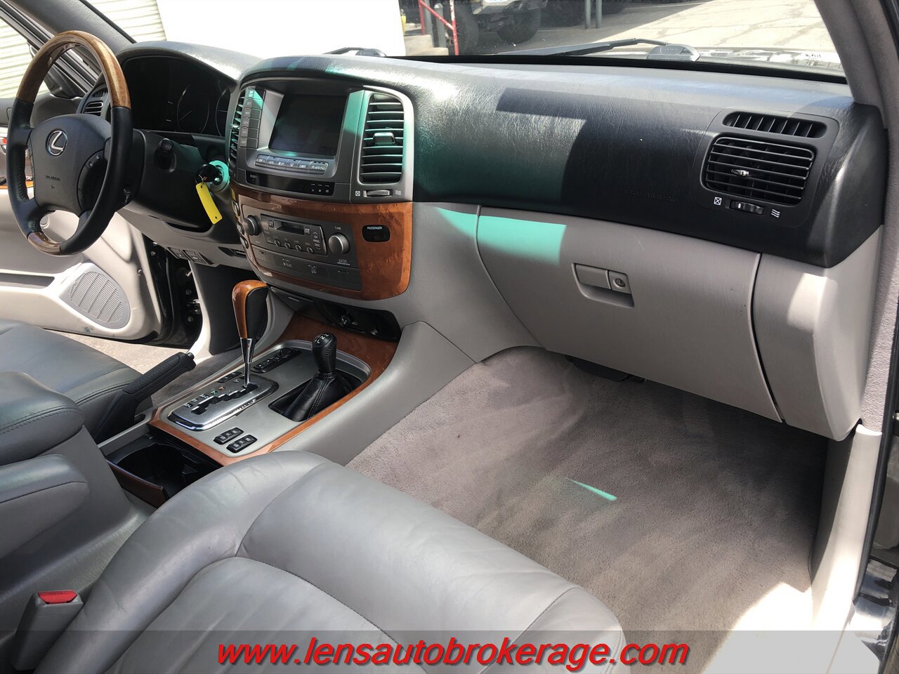 Used 2007 Lexus LX 470 4WD image 22