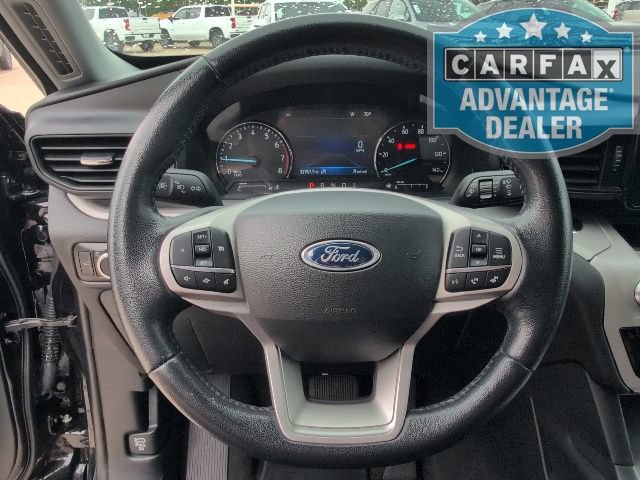 Used 2023 Ford Explorer XLT AWD/4WD image 17