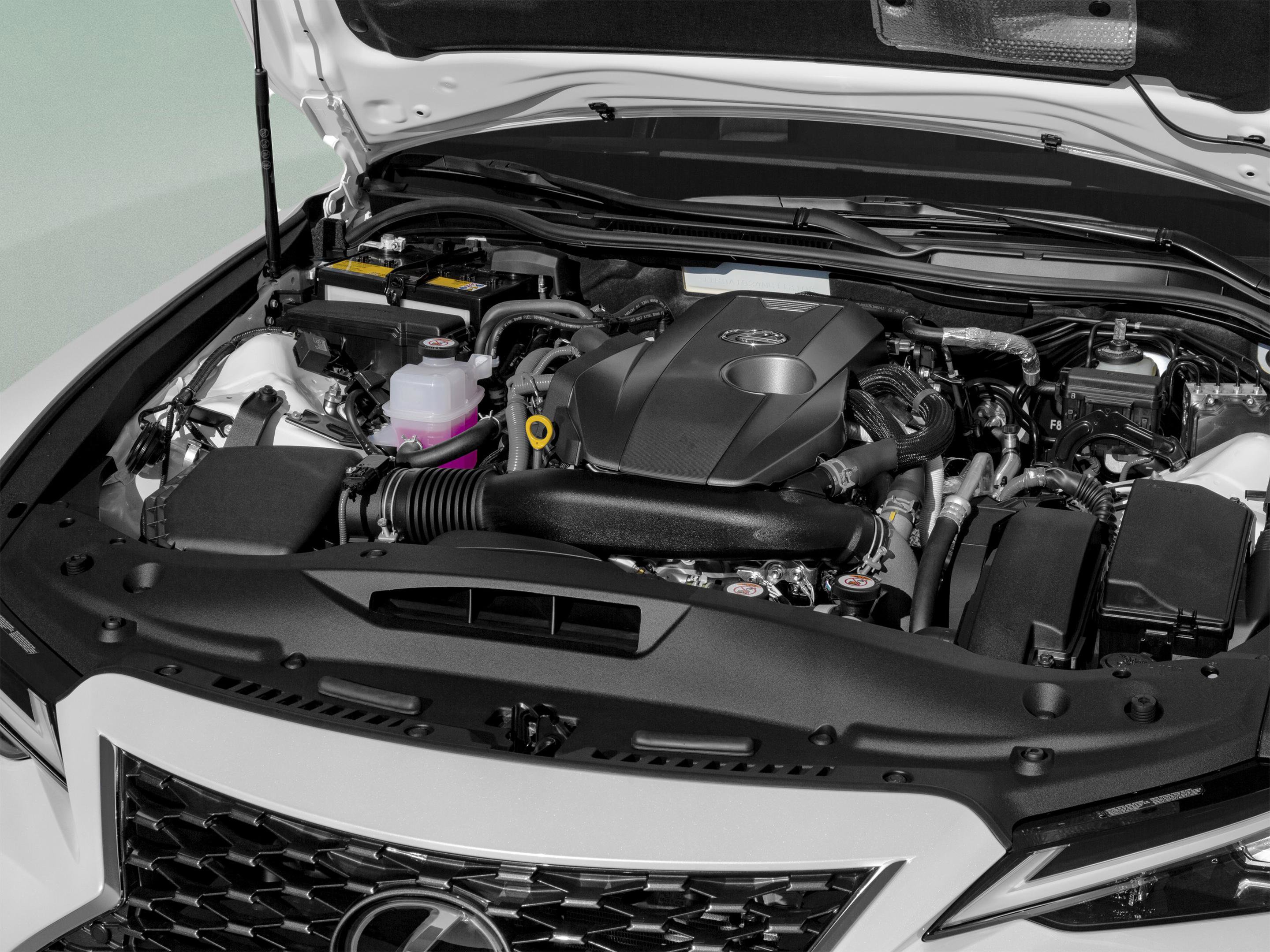 Used 2025 Lexus IS 300 w/ Comfort Package RWD image 8