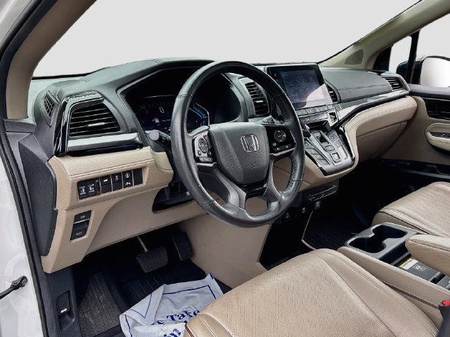 Used 2024 Honda Odyssey Elite image 9