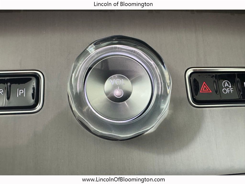 New 2026 Lincoln Navigator L Reserve AWD/4WD image 70