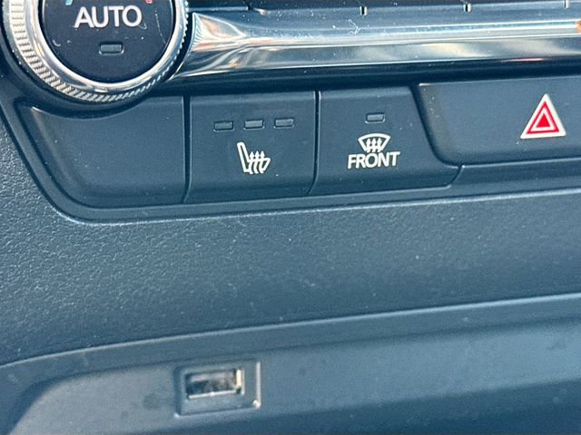 Used 2019 MAZDA MAZDA3 AWD Hatchback w/ Preferred Pkg image 22