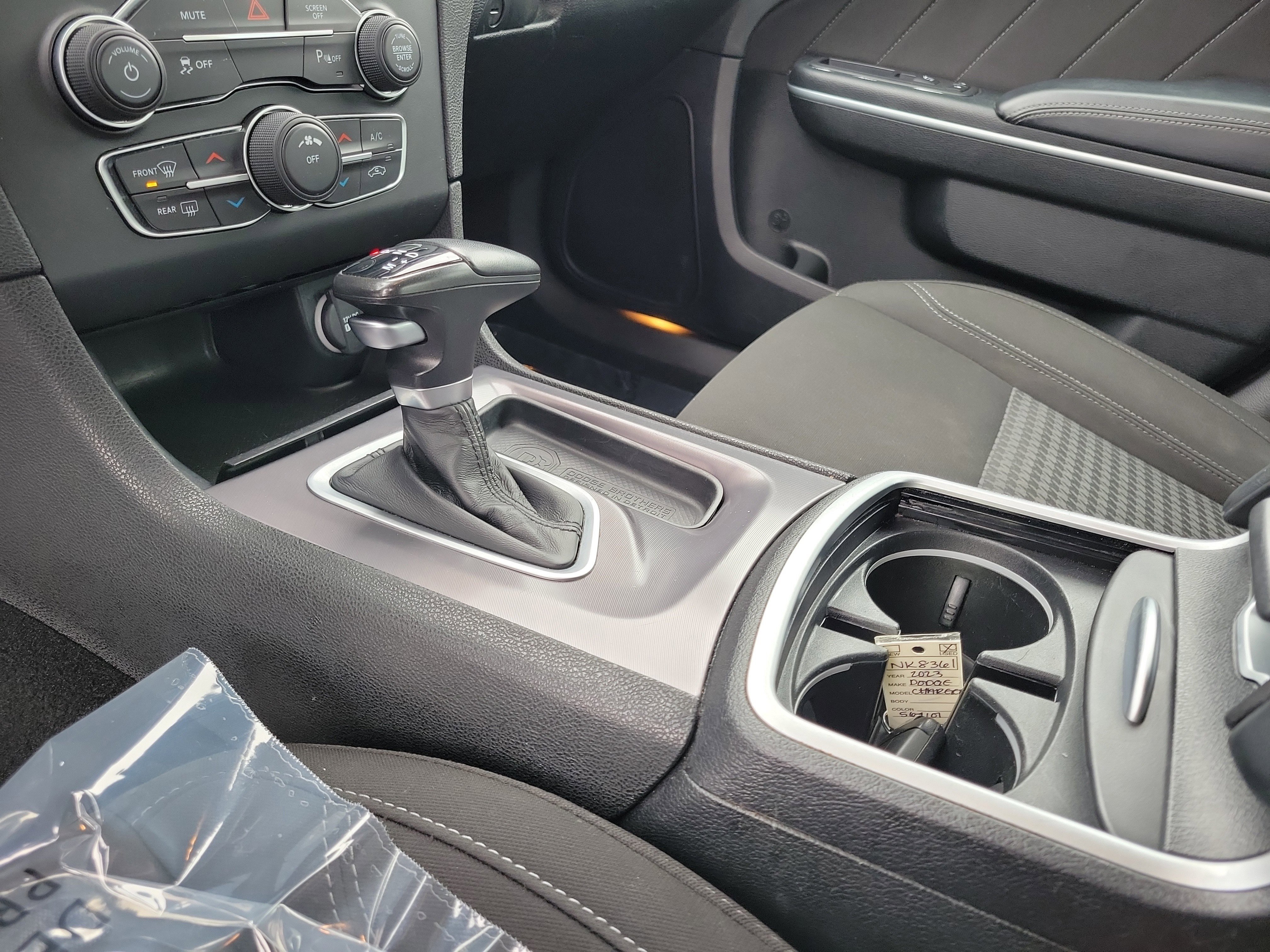 Used 2023 Dodge Charger SXT image 29