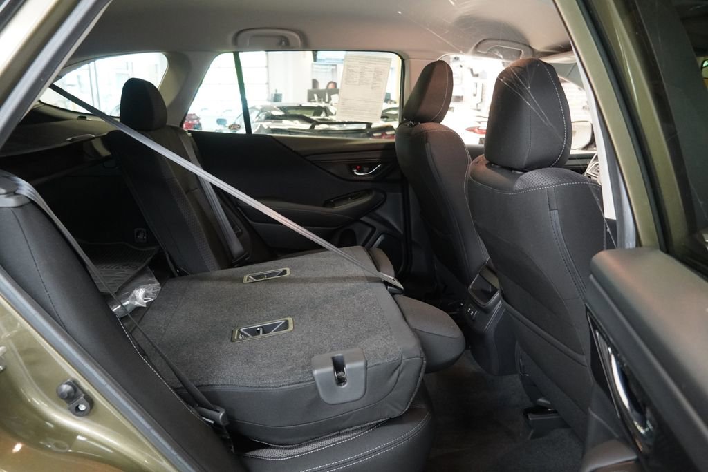 Used 2020 Subaru Outback Premium AWD/4WD image 32