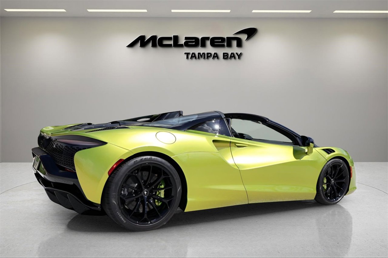 New 2025 McLaren Artura Spider image 3