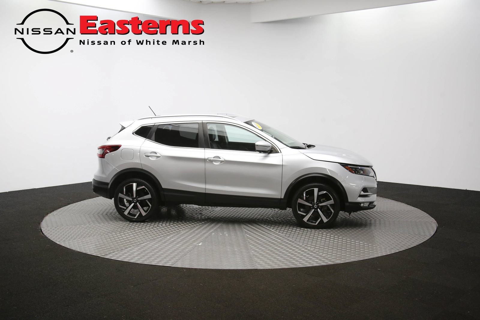Used 2022 Nissan Rogue Sport SL w/ Premium Package AWD/4WD image 45