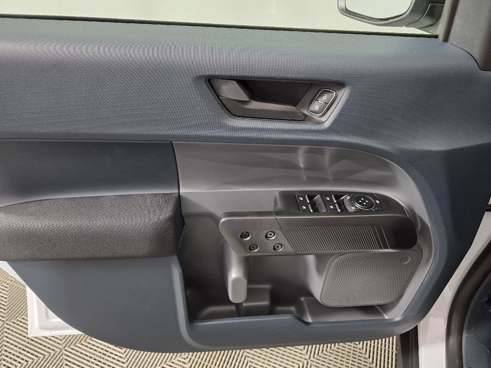 Used 2026 Ford Maverick XL w/ Equipment Group 101A image 14