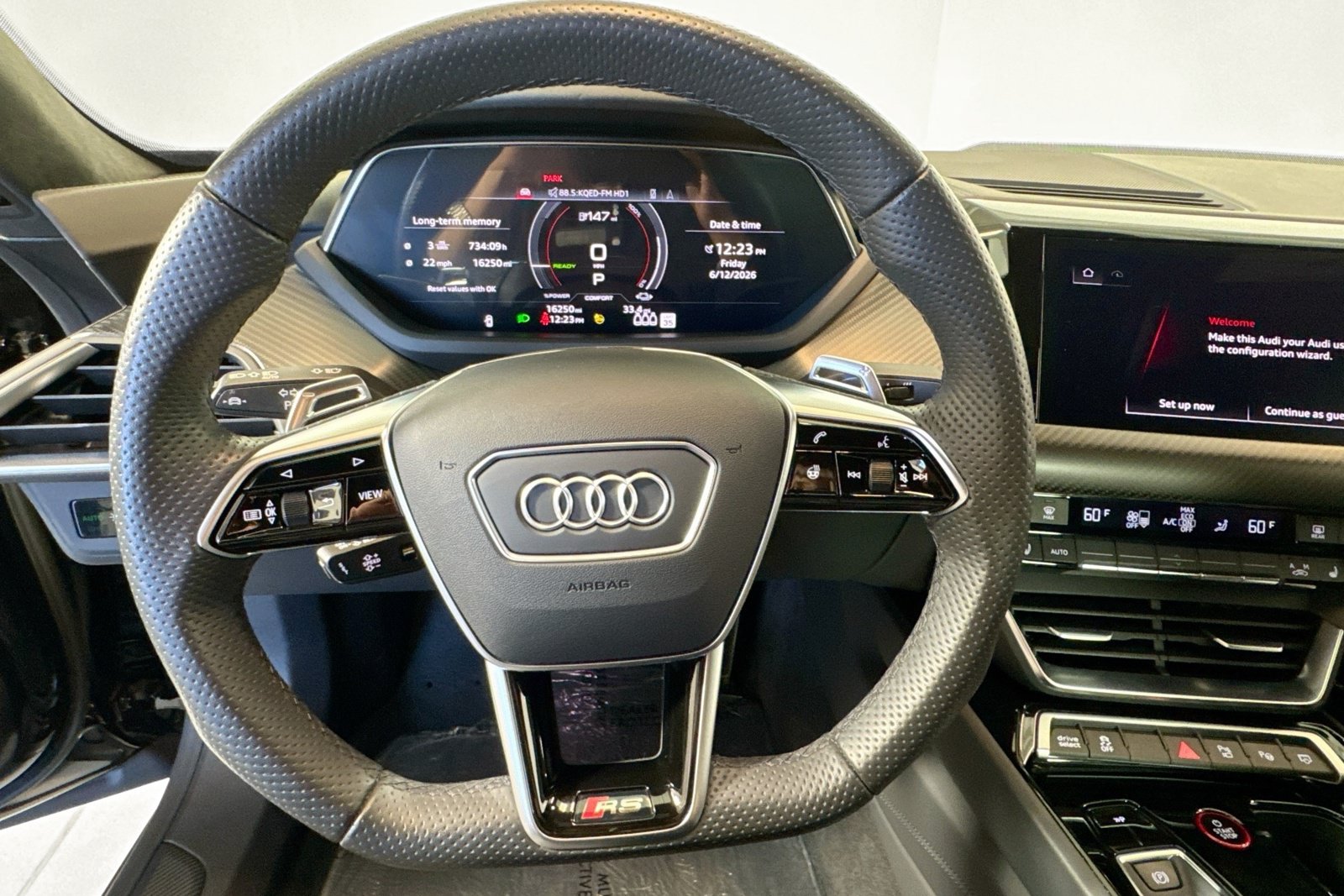 Used 2023 Audi RS e-tron GT w/ Carbon Performance Package AWD/4WD image 11
