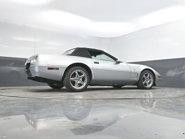 Used 1996 Chevrolet Corvette Convertible RWD image 28
