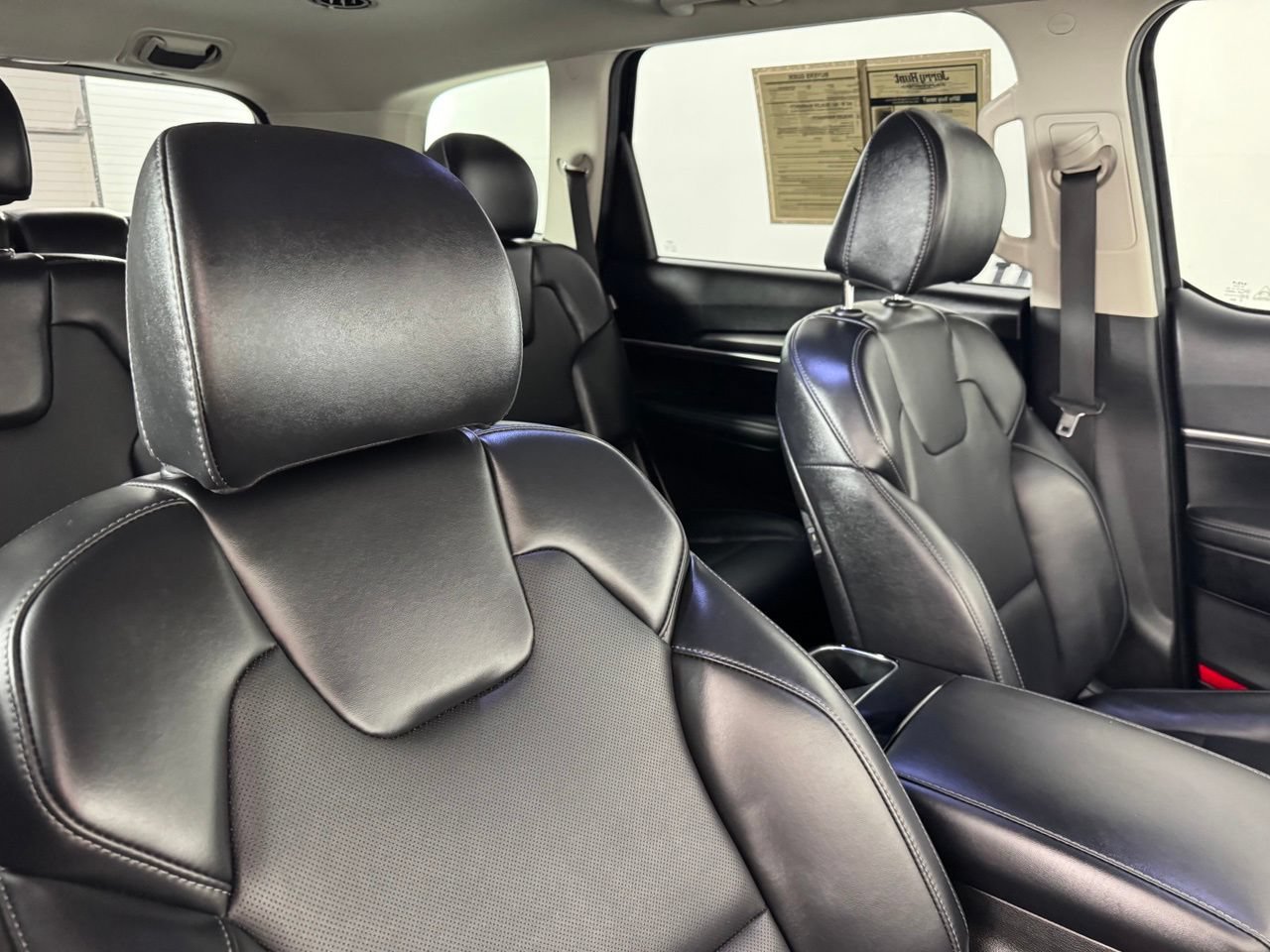 Used 2024 Kia Telluride S w/ S Sunroof Package FWD image 39