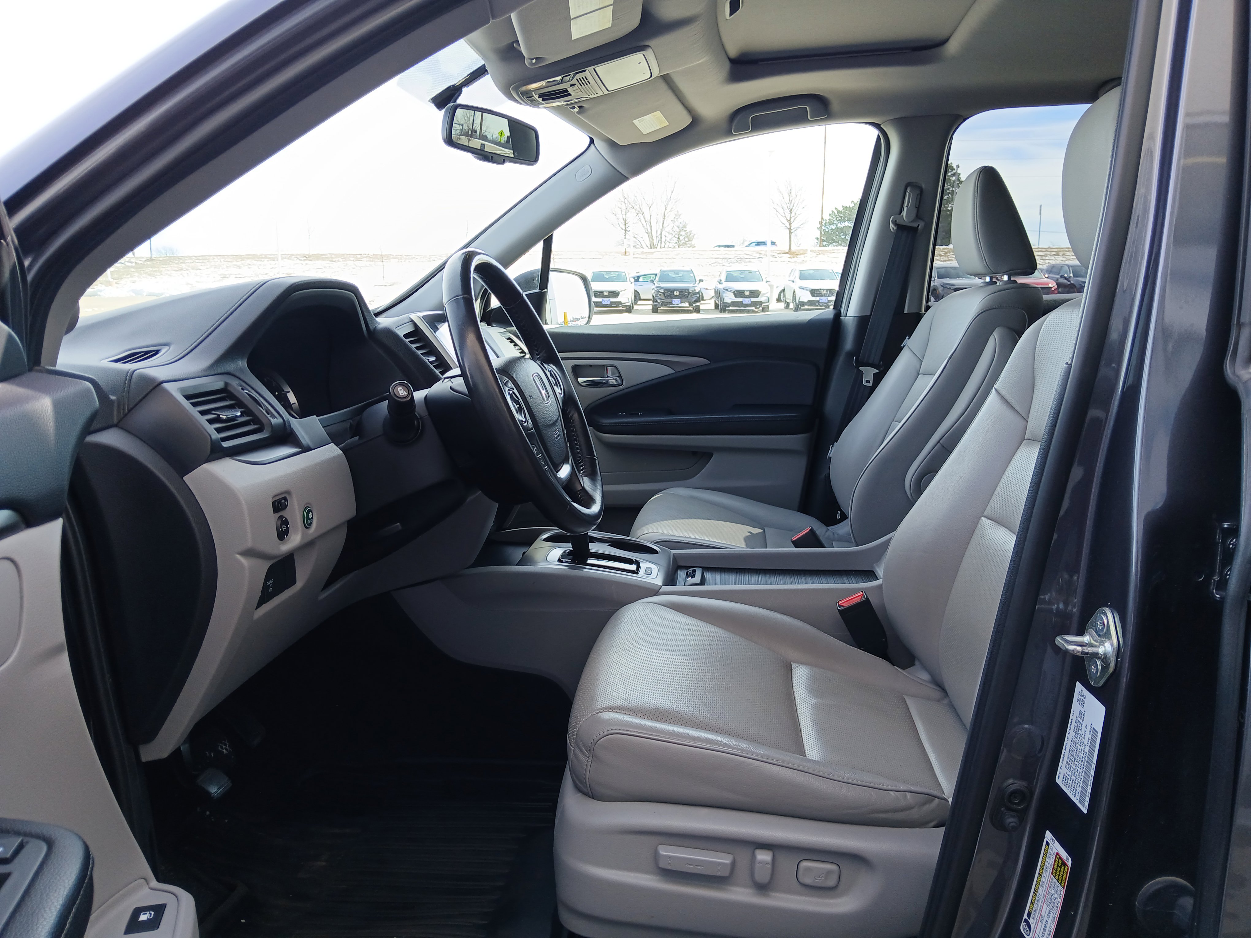 Used 2019 Honda Ridgeline RTL-T image 8