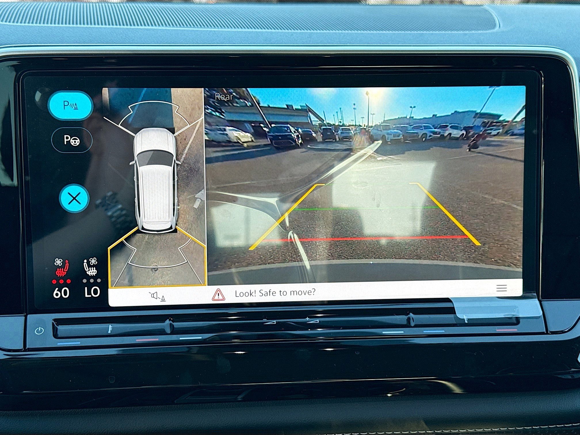 New 2026 Volkswagen Atlas SEL Premium R-Line image 32