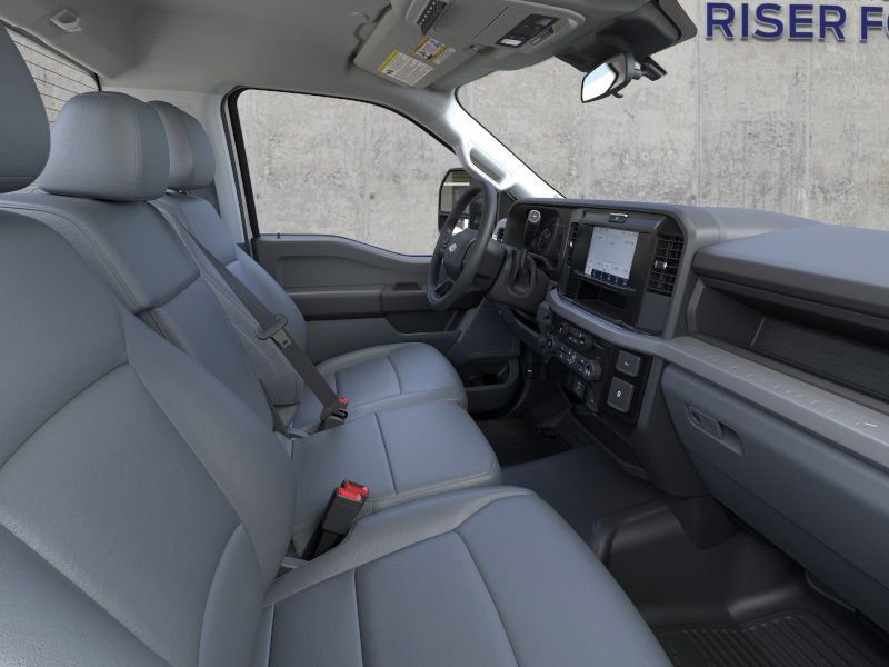 New 2026 Ford F550 4x4 Regular Cab Super Duty image 11