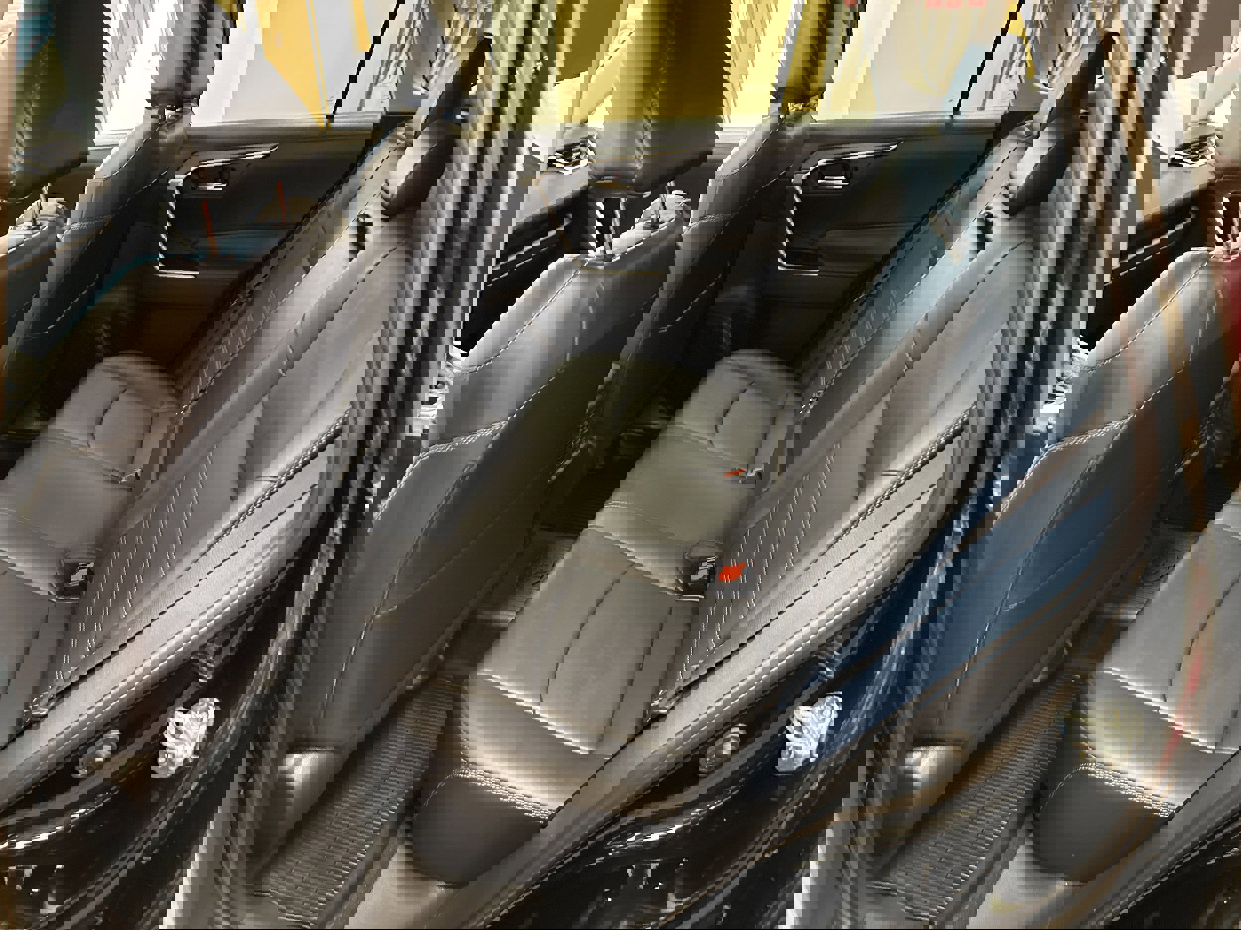 Used 2023 Toyota RAV4 XLE Premium image 25