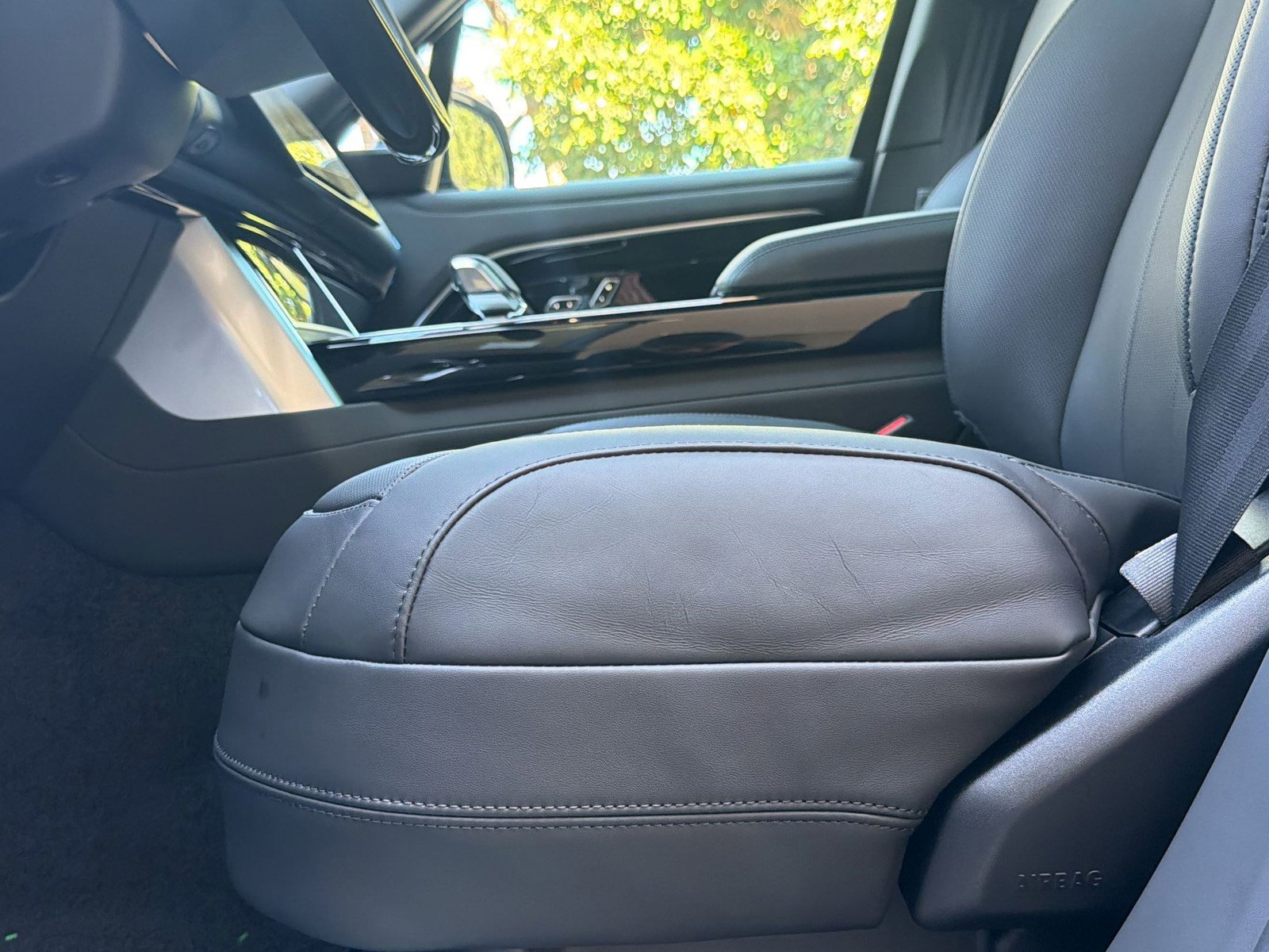 New 2026 Land Rover Range Rover SE image 22