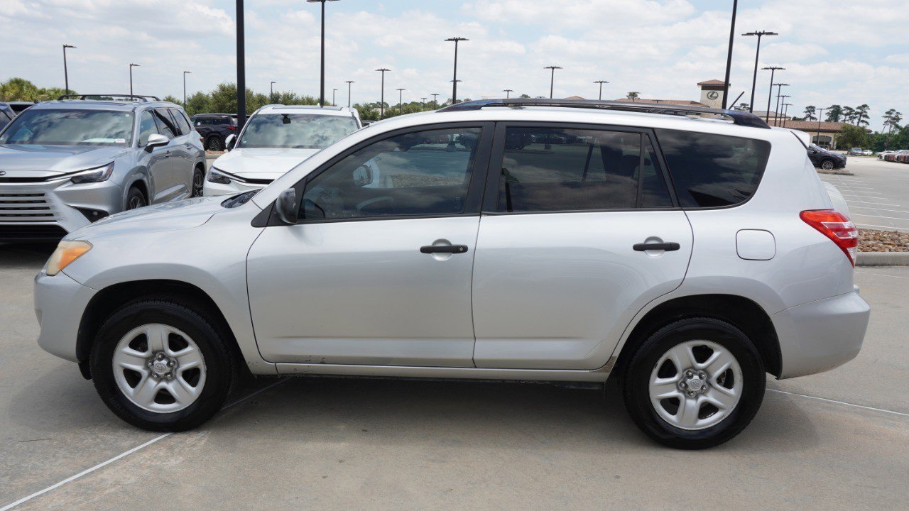 Used 2010 Toyota RAV4 2WD image 5