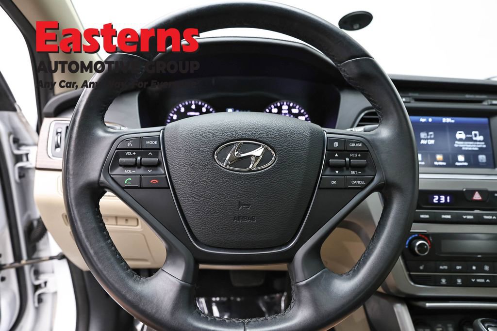 Used 2016 Hyundai Sonata Limited w/ Cargo Package FWD image 10