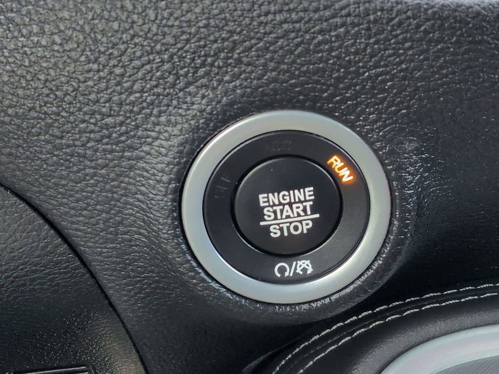 Used 2020 Dodge Challenger R/T Scat Pack image 16