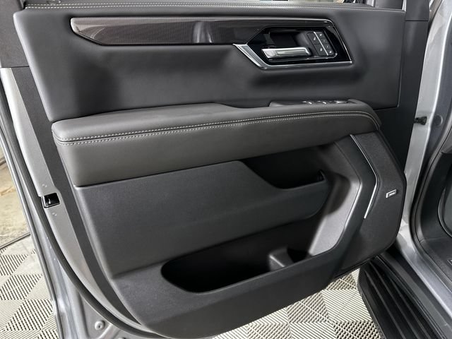 New 2026 GMC Yukon Elevation w/ Elevation Premium Package AWD/4WD image 24