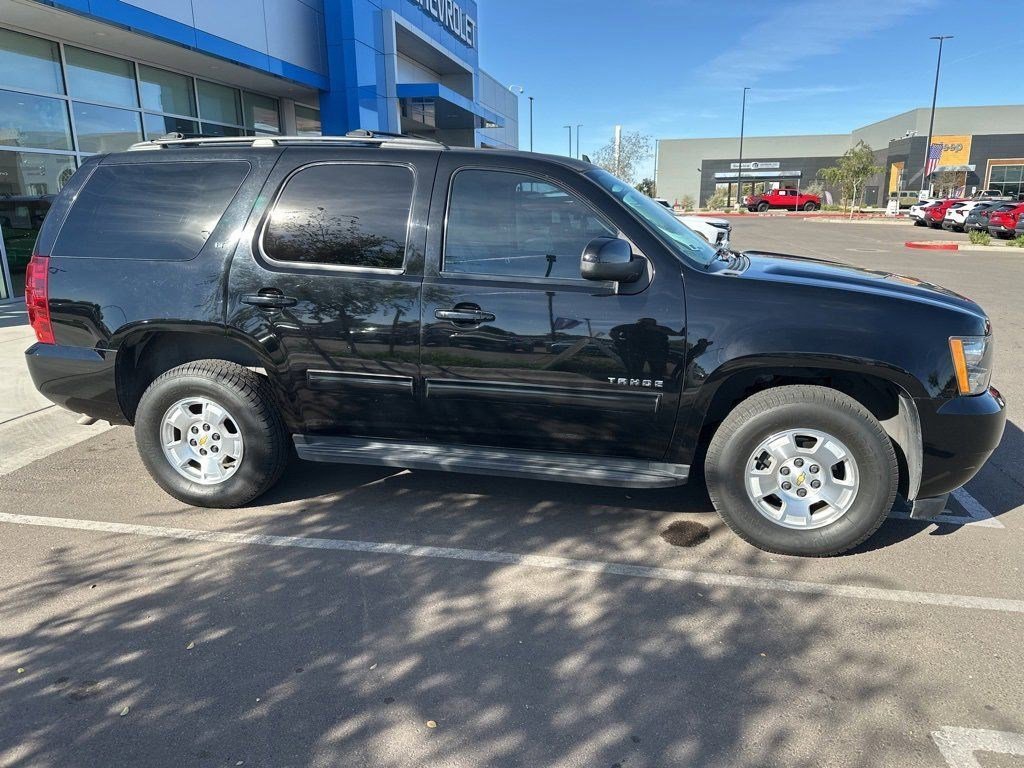 Used 2013 Chevrolet Tahoe LT w/ Luxury Package image 5