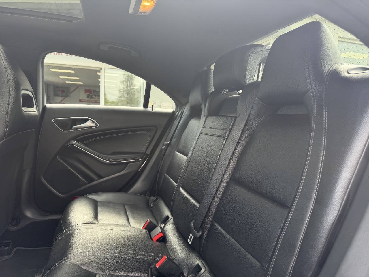 Used 2018 Mercedes-Benz CLA 250 4MATIC image 20