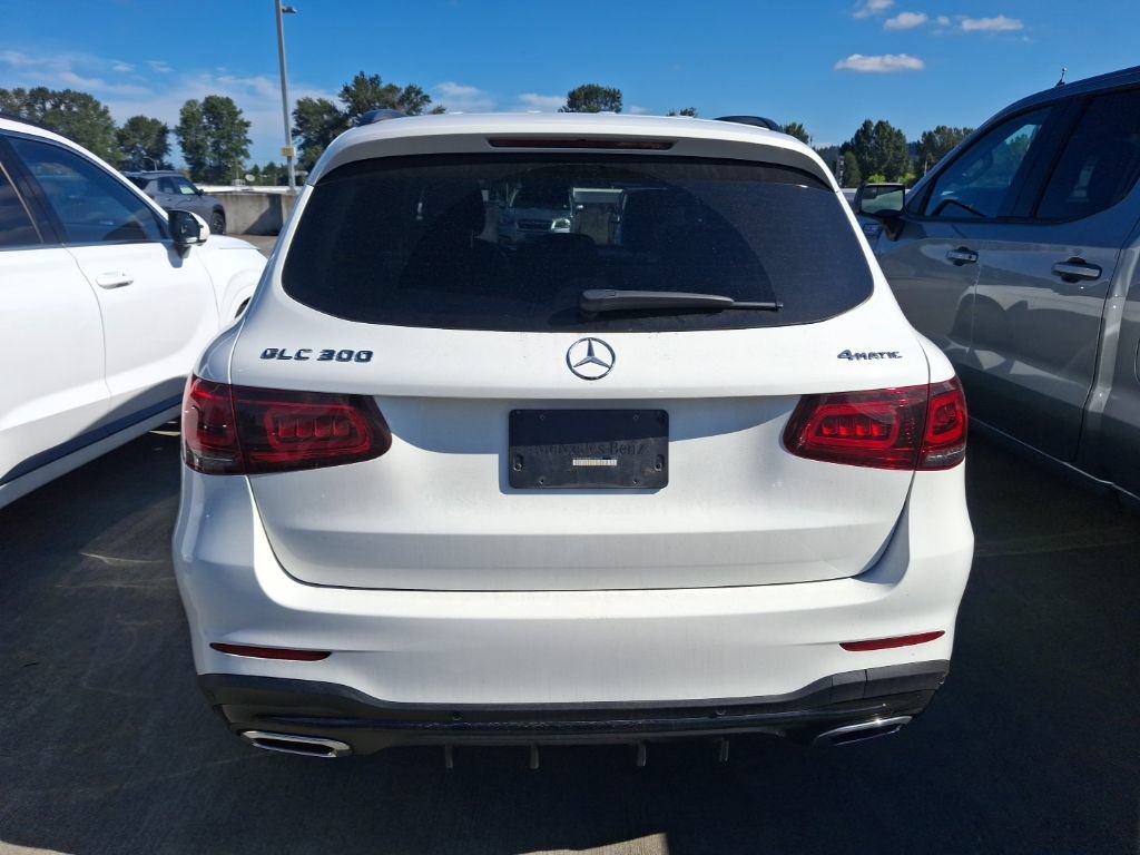 Used 2022 Mercedes-Benz GLC 300 4MATIC image 7