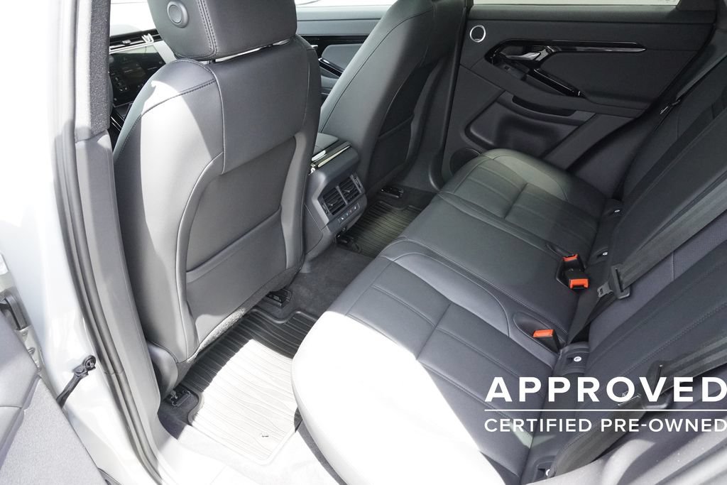 Used 2025 Land Rover Range Rover Evoque S AWD/4WD image 29