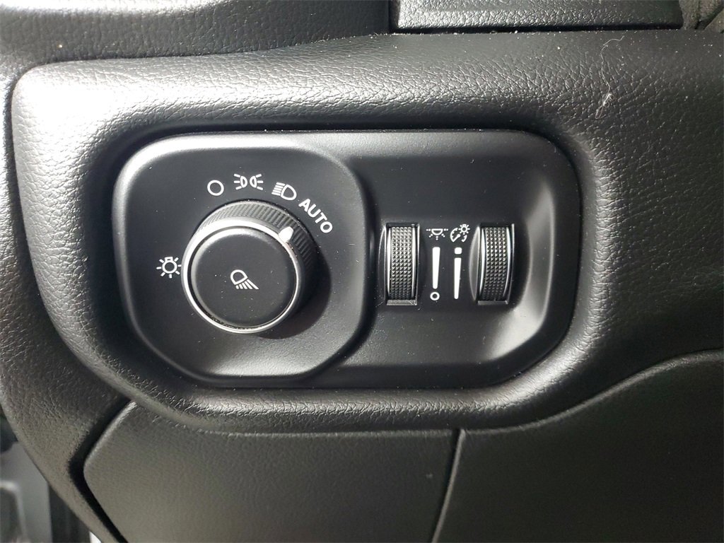 Used 2020 RAM 2500 Tradesman image 12