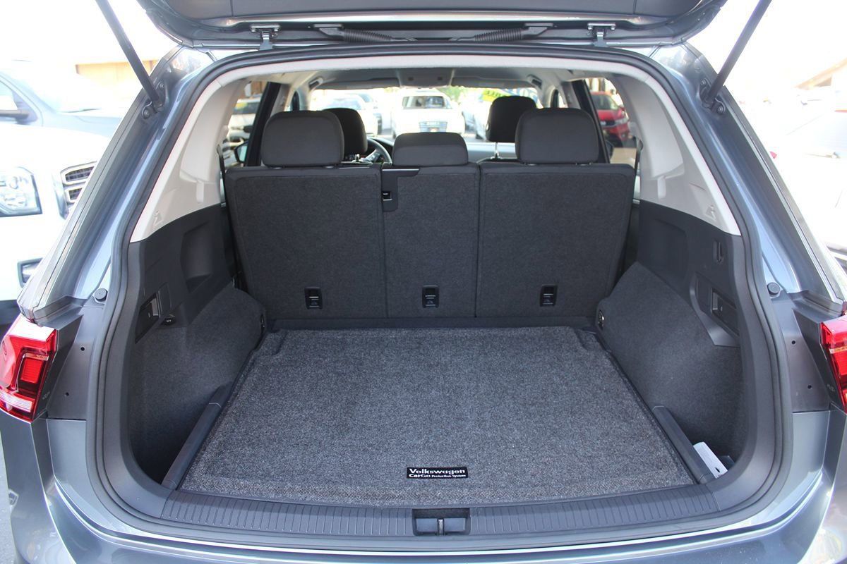 Used 2019 Volkswagen Tiguan S AWD/4WD image 32