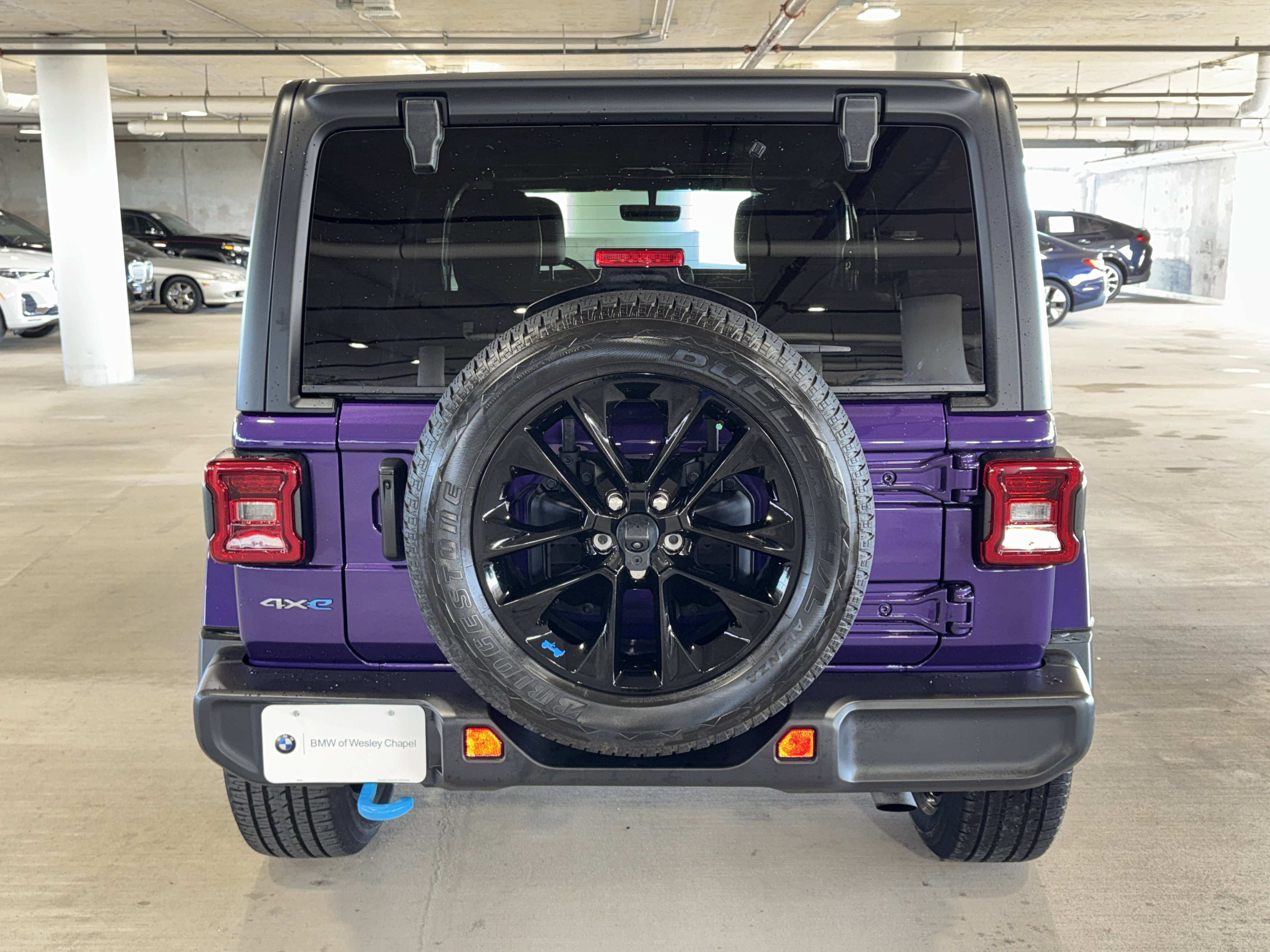 Used 2023 Jeep Wrangler Sahara image 7